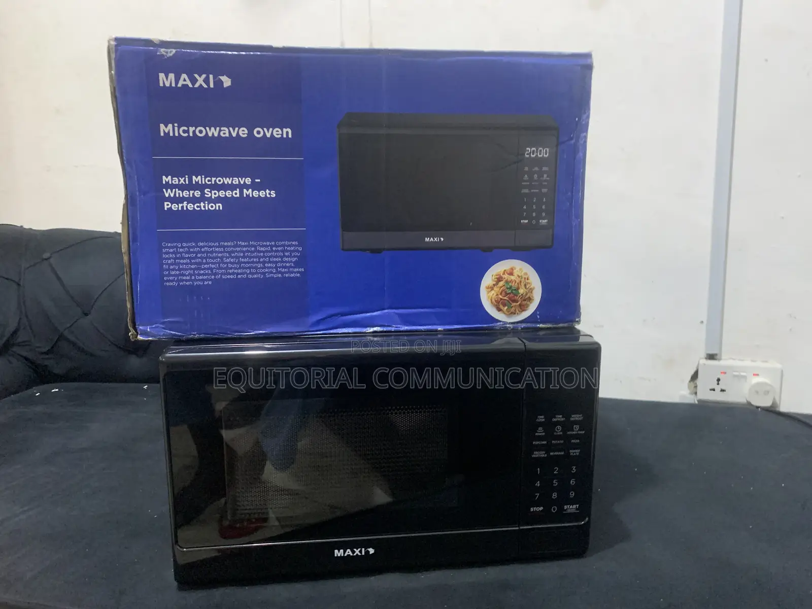Maxi Microwave With Multi-Stage Cooking Options
