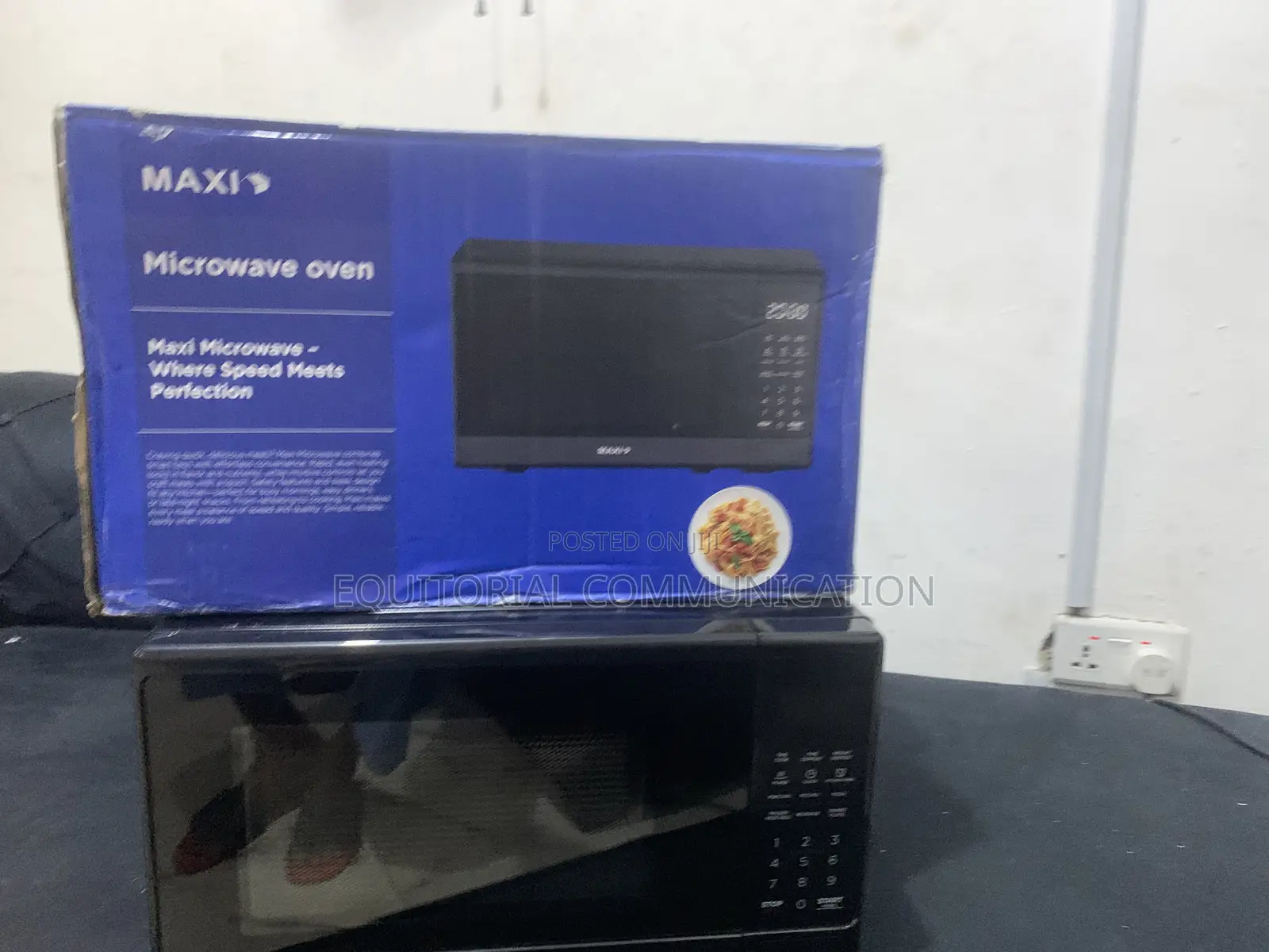 Maxi 20l Digital Solo Microwave With Led Panel