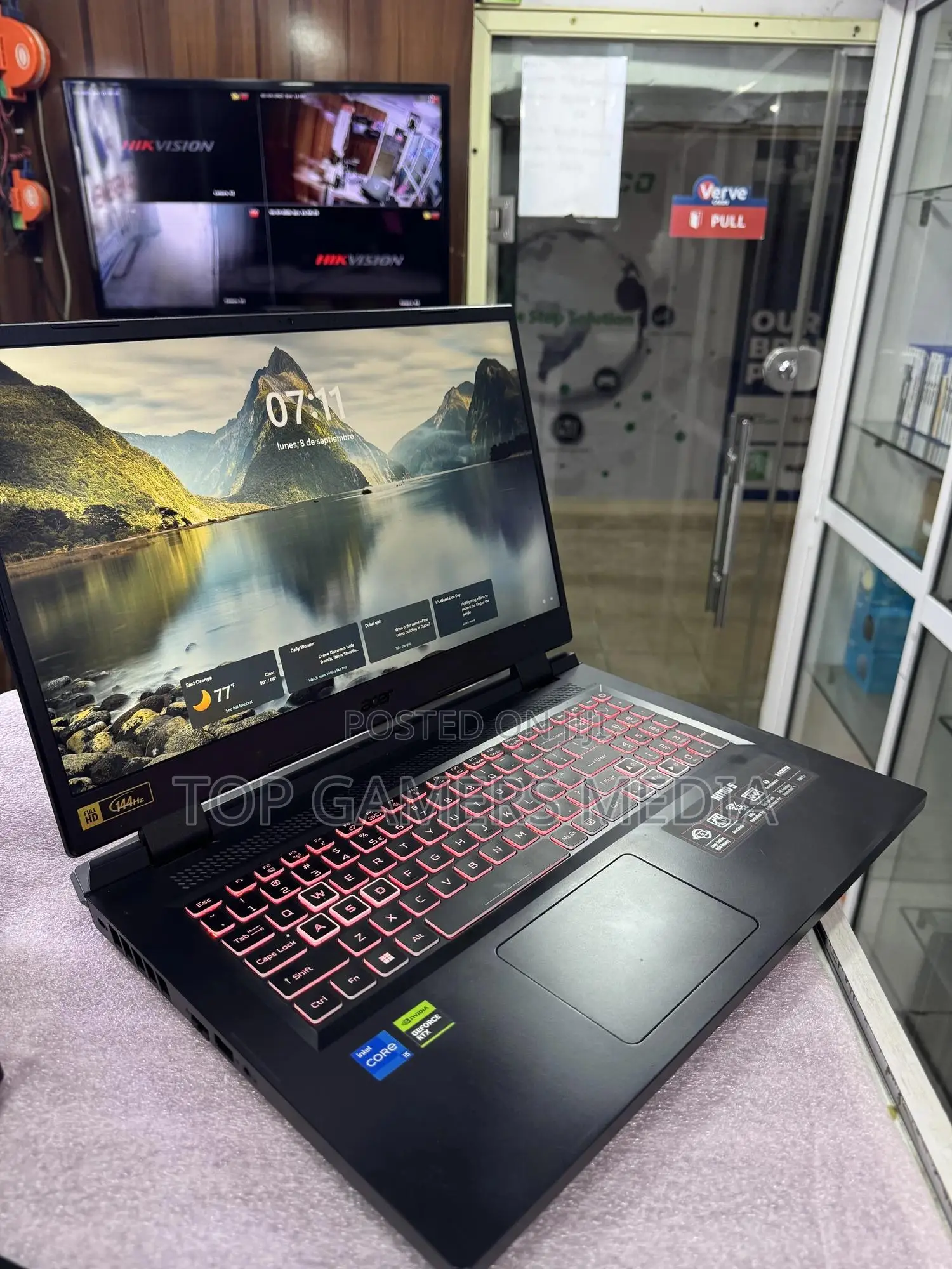 Laptop Acer Nitro 17 8GB Intel Core I5 SSD 512GB