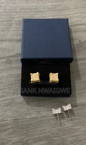 Quality Cubic Zirconia 24karat Plated Earrings