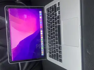 Laptop Apple MacBook Pro 2015 8GB Intel Core i5 SSD 128GB