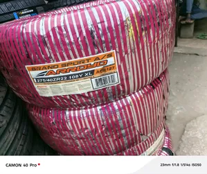 275/40-22 Arroyo Tyres