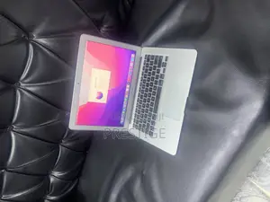 Laptop Apple MacBook Air 2017 8GB Intel Core I5 SSD 256GB