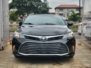 Toyota Avalon XLE 4dr Sedan (3.5L 6cyl 6A) 2014 Black