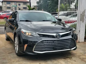Toyota Avalon XLE 4dr Sedan (3.5L 6cyl 6A) 2014 Black