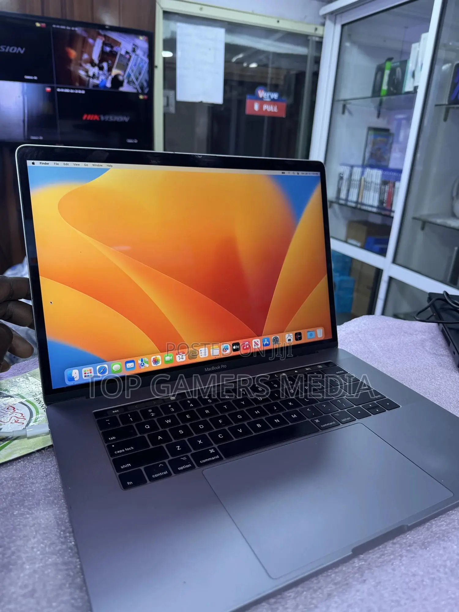 Laptop Apple MacBook Pro 2017 16GB Intel Core I7 SSD 1T