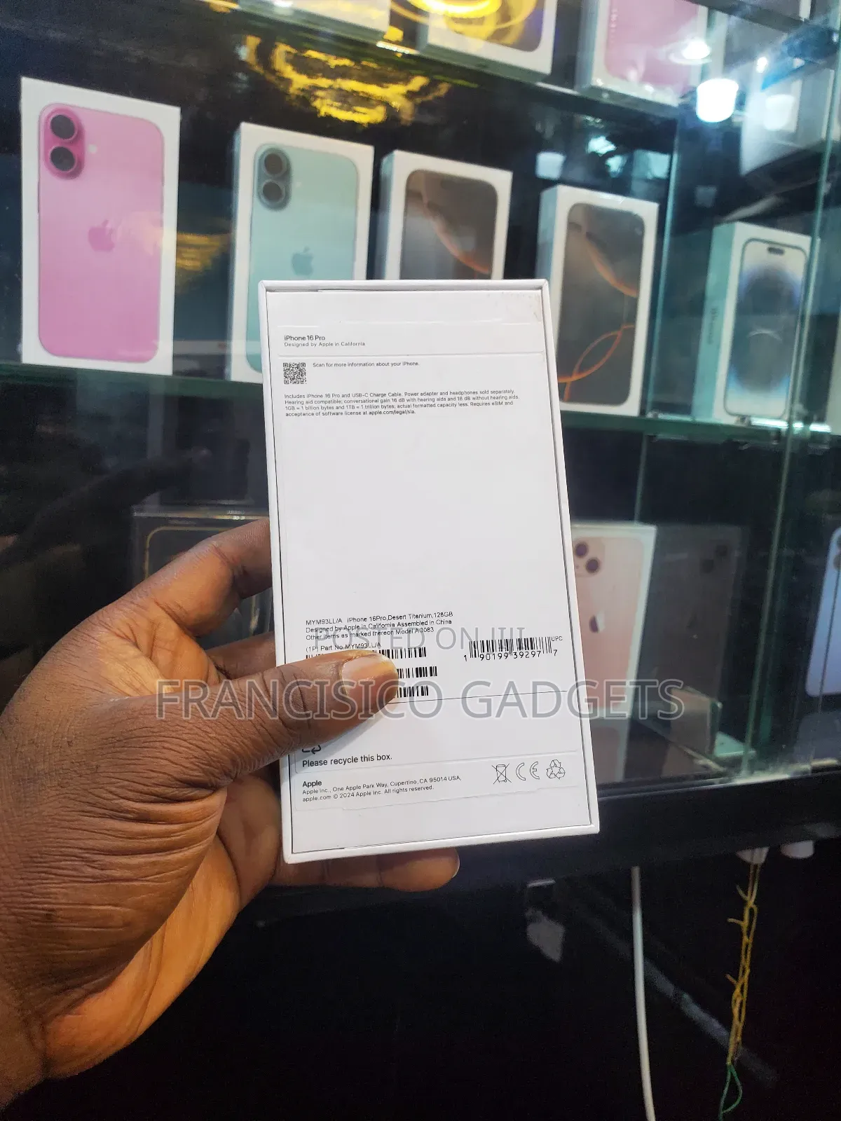 New Apple iPhone 16 Pro Max 256 GB Black