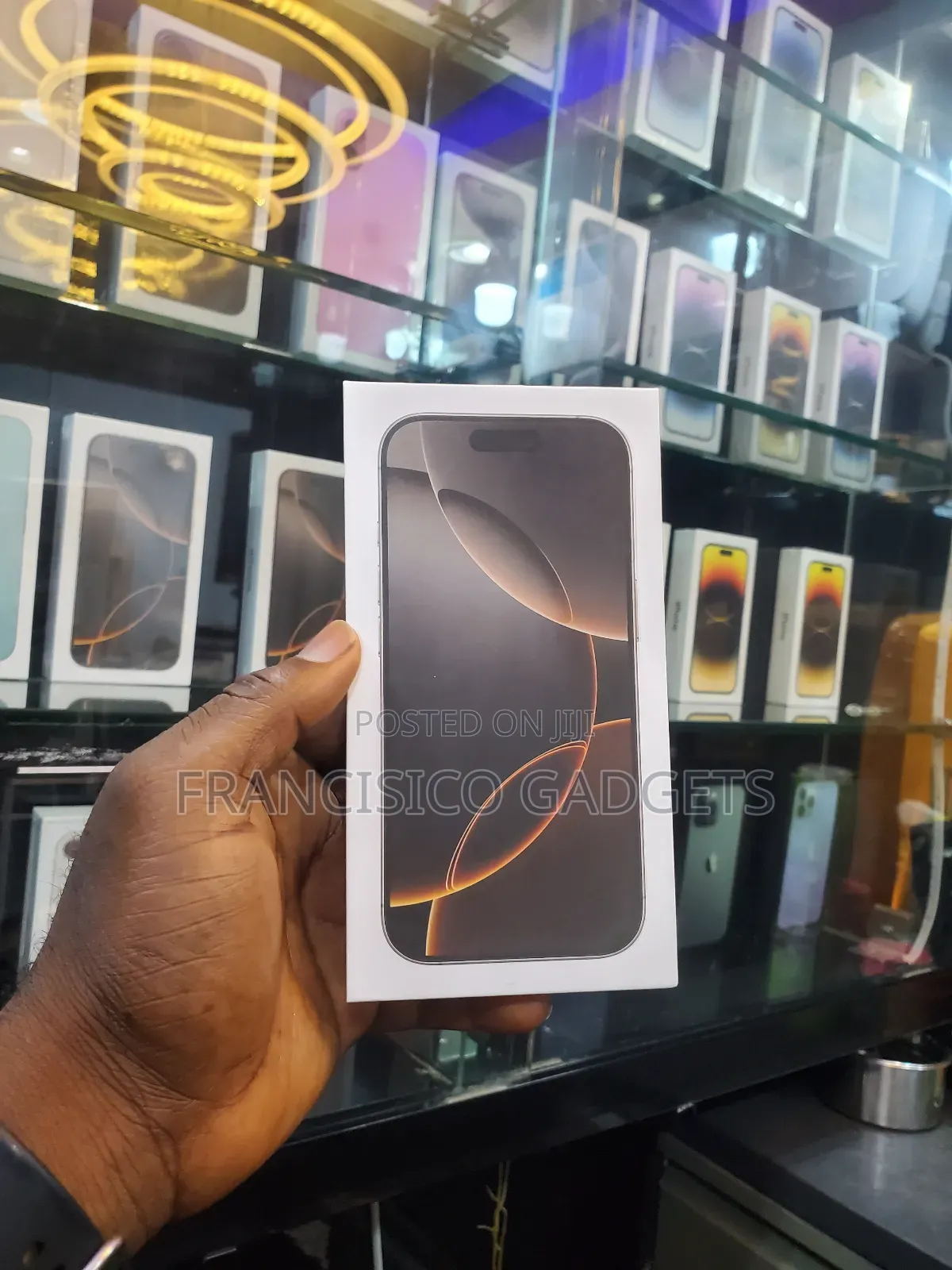 New Apple iPhone 16 Pro Max 256 GB Black