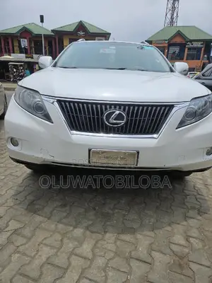 Lexus RX 350 FWD 2012 White