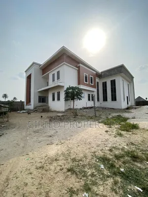 8bdrm Duplex in Army Reng Off Eneka, Port-Harcourt for sale
