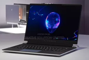 New Laptop Dell Alienware X16 R2 32GB Intel Core I9 SSD 2T