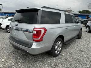 Ford Expedition Max 2019 Silver