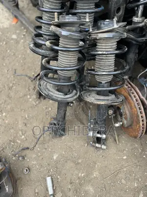 Front Shock Absorber Toyota Camry 2.4 – Tokunbo