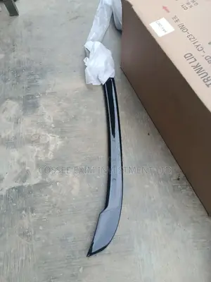Booth Spoiler Honda Accord 2024