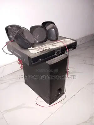 Neatly Used Mp3 Dvd With Woofer Speakers