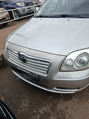 Toyota Avensis 2005 Silver