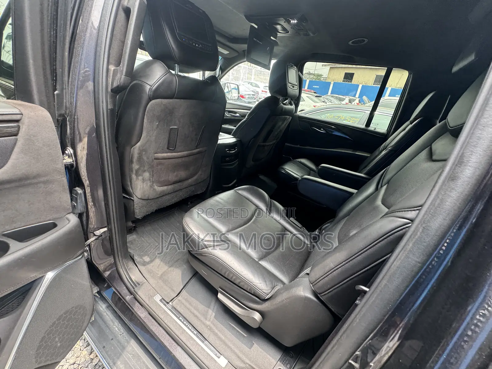 Cadillac Escalade 2016 Black