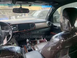 Toyota Tacoma Limited 2018 Gray