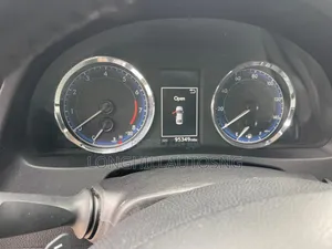 Toyota Corolla SE 4dr Sedan (1.8L 4cyl CVT) 2017 Blue
