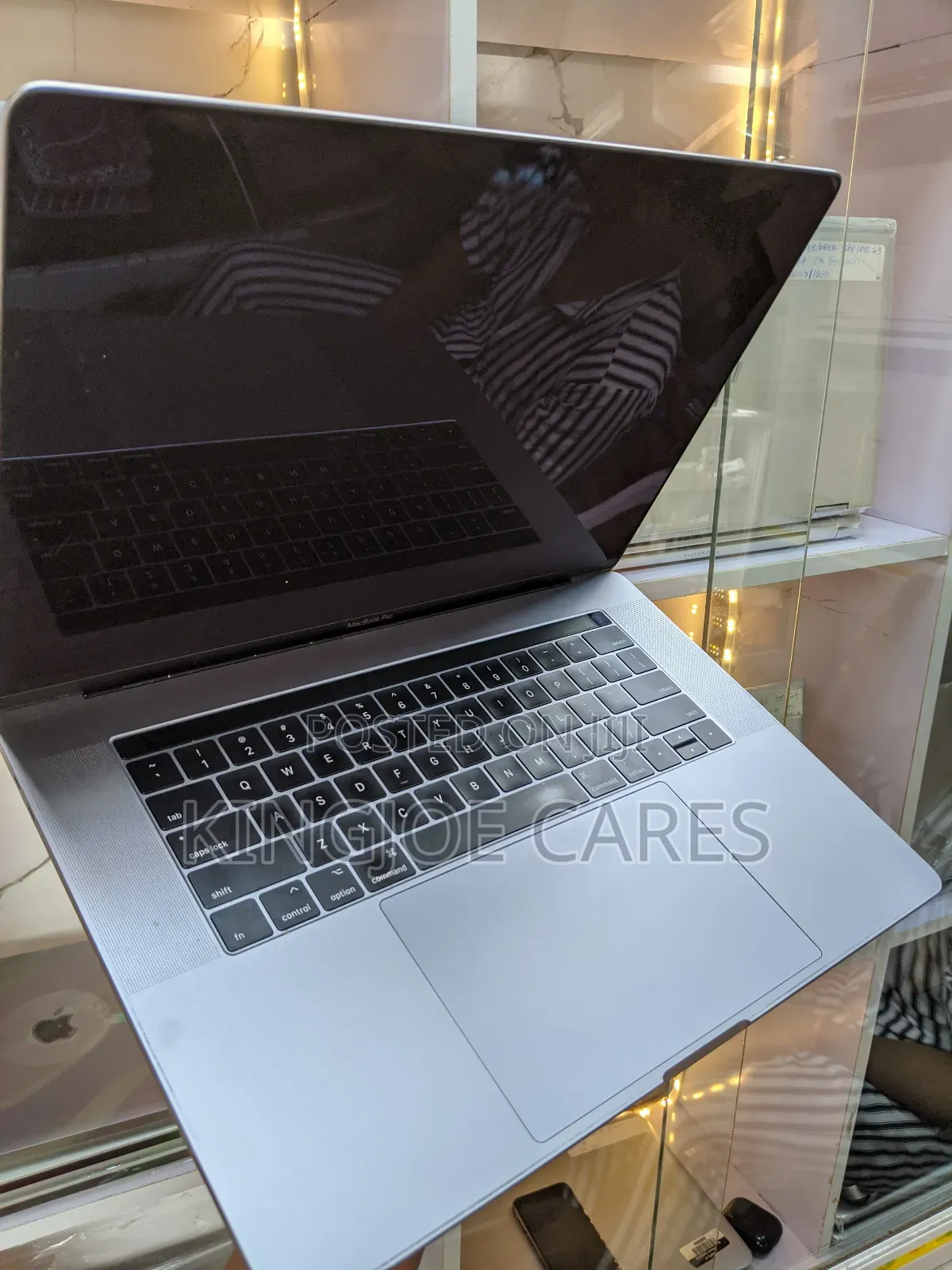 Laptop Apple MacBook Pro 2019 32GB Intel Core i9 SSD 1T