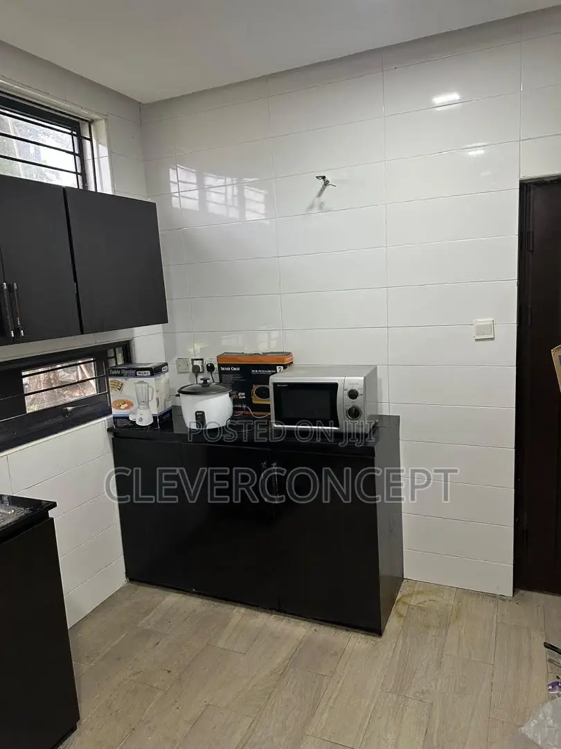 5 Bedroom Duplex