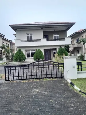 Furnished 5bdrm Duplex in Beechwood Estate for rent