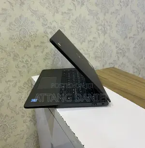 Laptop Dell Chromebook 13 4GB Intel Celeron SSD 128GB