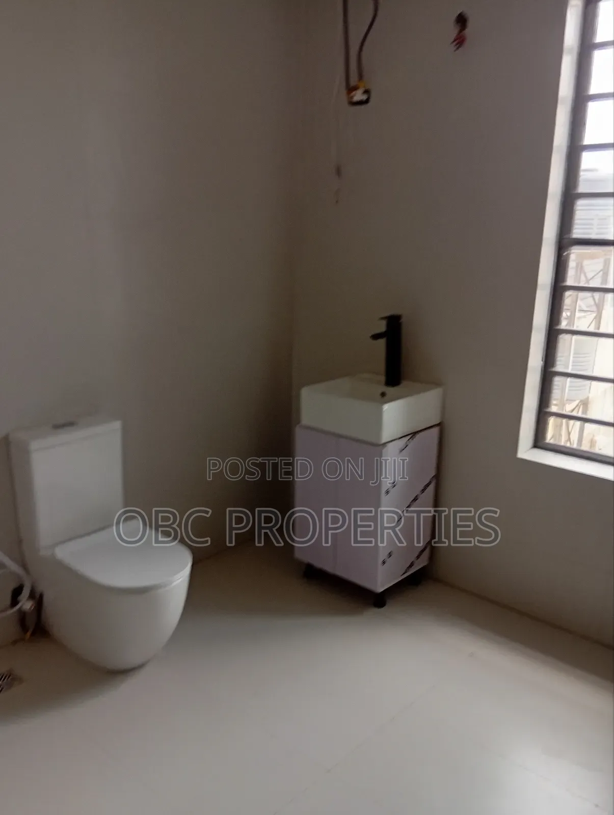 4 Bedrooms Detached Duplex With Bq