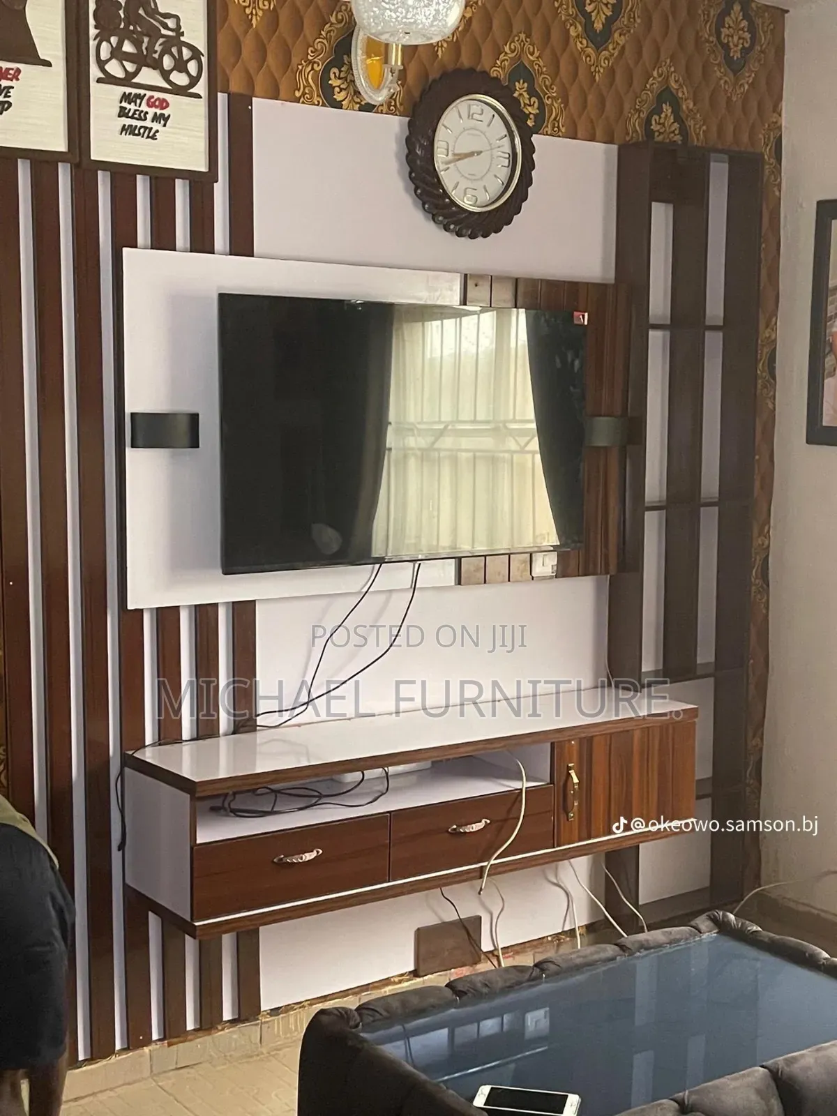 Super Strong Tv Console