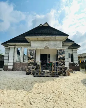 4bdrm Bungalow in Second Market Eneka, Port-Harcourt for sale