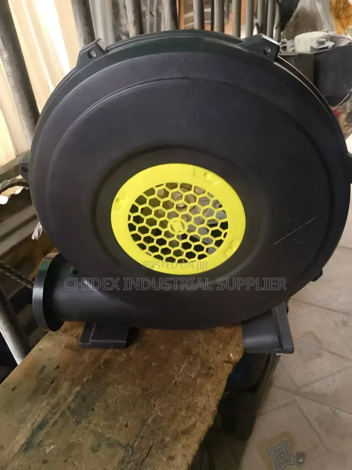 Blower Bownsing