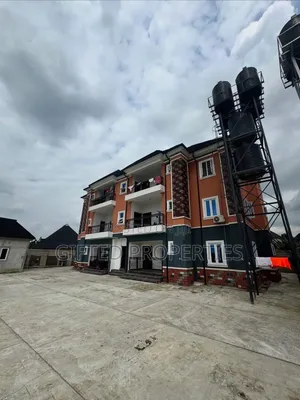 2bdrm Block of Flats in Unity Estate Off, Port-Harcourt for sale