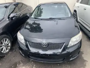 Toyota Corolla LE 4dr Sedan (1.8L 4cyl 4A) 2010 Black