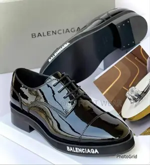 Balenciaga in Sizes 40–46: Rare Find, Real Deal 