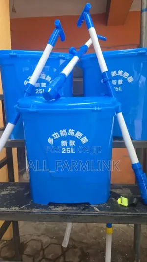 Fertilizer Applicator