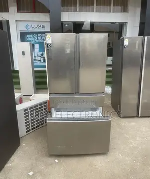 Samsung 600 Liters 4 Doors Inverter Side By Side Refrigerator