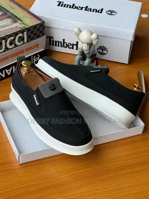 High-Quality Men's Timberland Footwear