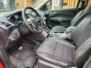 Ford Escape Titanium FWD 2016 Red