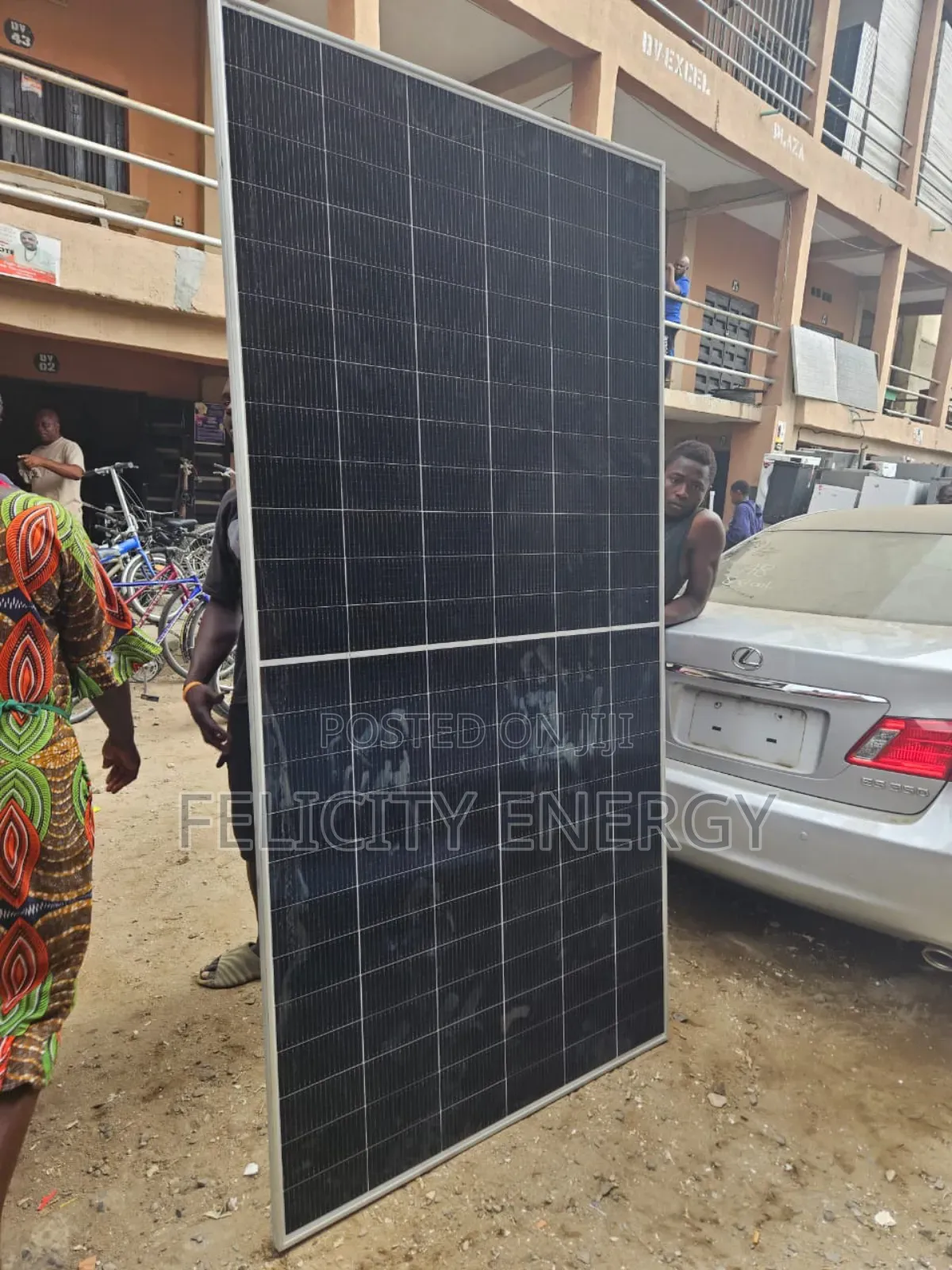 650watt Canadian Used Solar Panel 144 Cells Halfcut in Ojo - Electrical ...