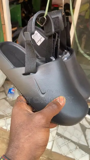Black Nike Crocs Clogs - Calm Mule | Unisex