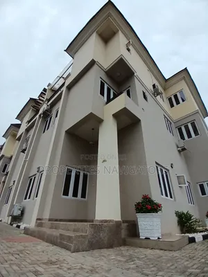 5bdrm Duplex in Guzape District for rent