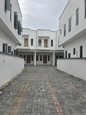 2bdrm Duplex in General Paint for sale