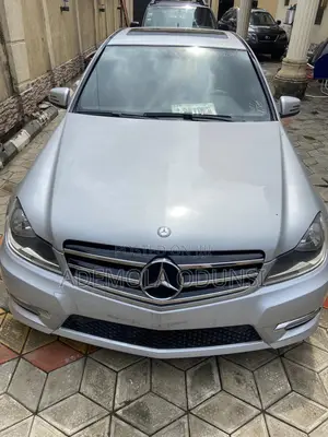 Mercedes-Benz C250 2015 Silver