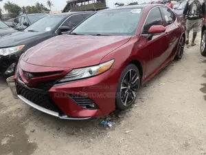 Toyota Camry XSE V6 FWD (3.5L 6cyl 8AM) 2018 Red