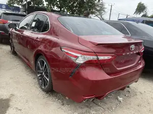 Toyota Camry XSE V6 FWD (3.5L 6cyl 8AM) 2018 Red