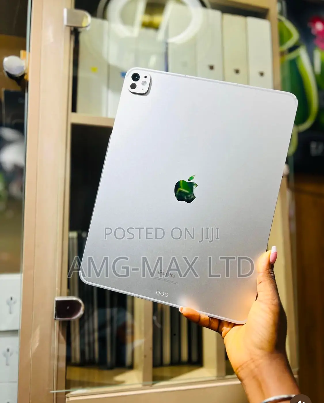 Apple iPad Pro 13 (2024) 256 GB Black