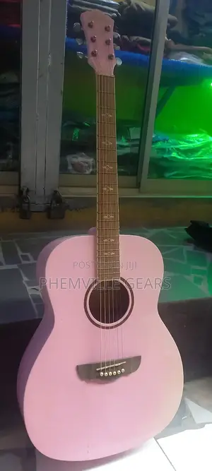 Dreambow Uk Used Acoustic Guitar
