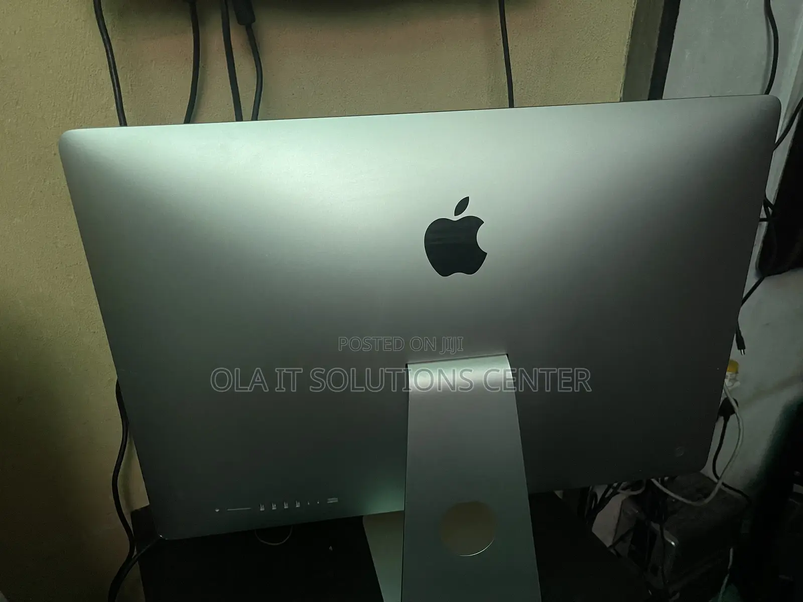 Desktop Computer Apple iMac Pro 32GB Intel Core i5 SSD 1T