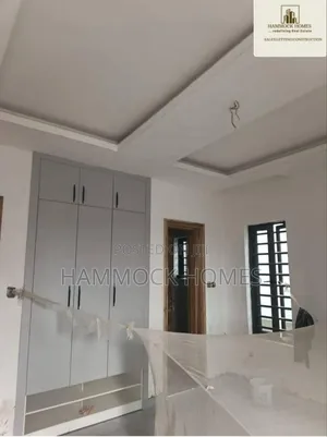 2bdrm Block of Flats in Okebadan Estate, Akobo for rent