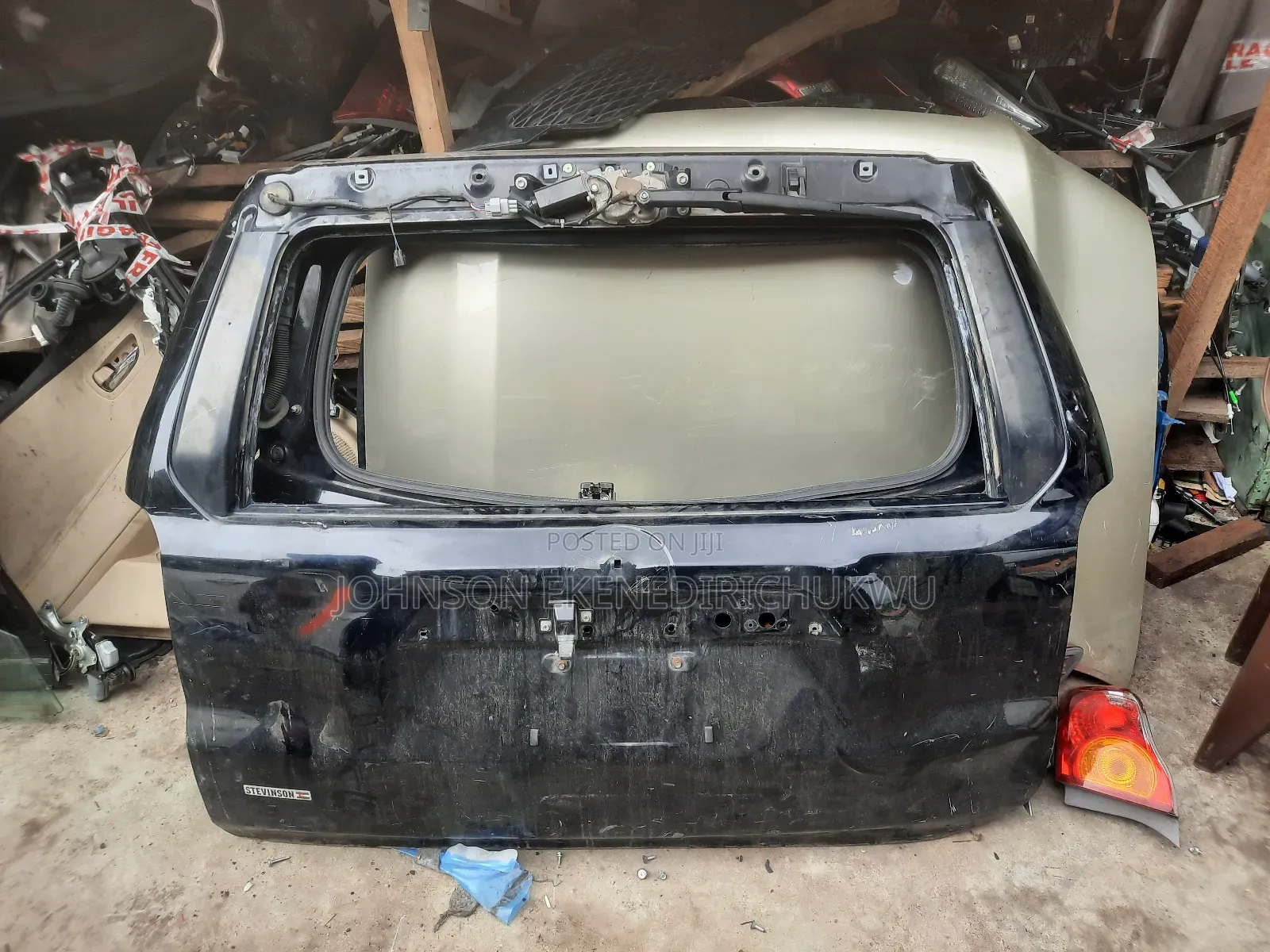 Empty Booth 4runner 2018